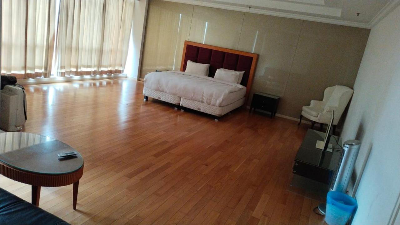 Berjaya Times Square Service Apartment, Kuala Lumpur Exterior photo