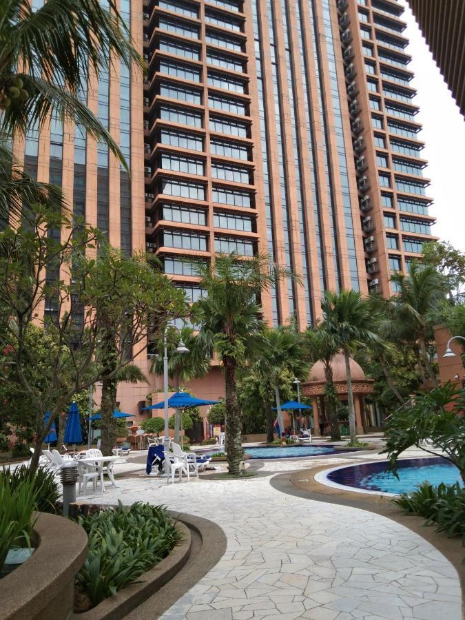 Berjaya Times Square Service Apartment, Kuala Lumpur Exterior photo