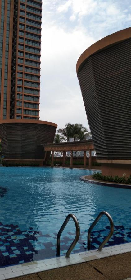 Berjaya Times Square Service Apartment, Kuala Lumpur Exterior photo